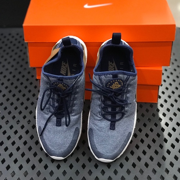 NWT Nike Air Huarache Run Ultra Midnight Navy WMNS - Picture 4 of 7